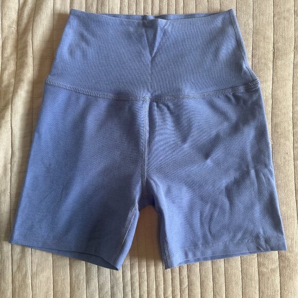 Beyond Yoga Keep Pace 5" Biker Short - Picture 2 of 3